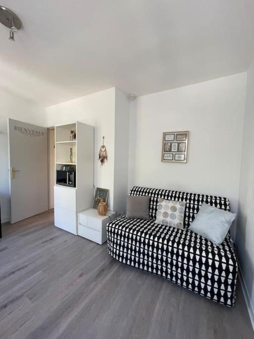 Petit Nid Douillet - Studio - Rives Du Lez - Wifi Apartment Монпелие Екстериор снимка