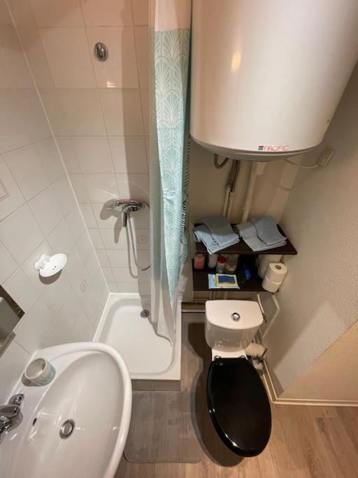 Petit Nid Douillet - Studio - Rives Du Lez - Wifi Apartment Монпелие Екстериор снимка